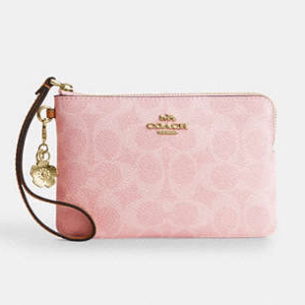NWT Corner Zip Wristlet In Signature Canvas With Charms 🌸
